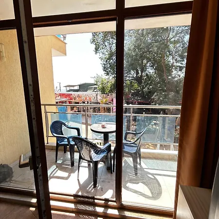 Sea View Kaya Apartments, Sunny * ساني بيتش